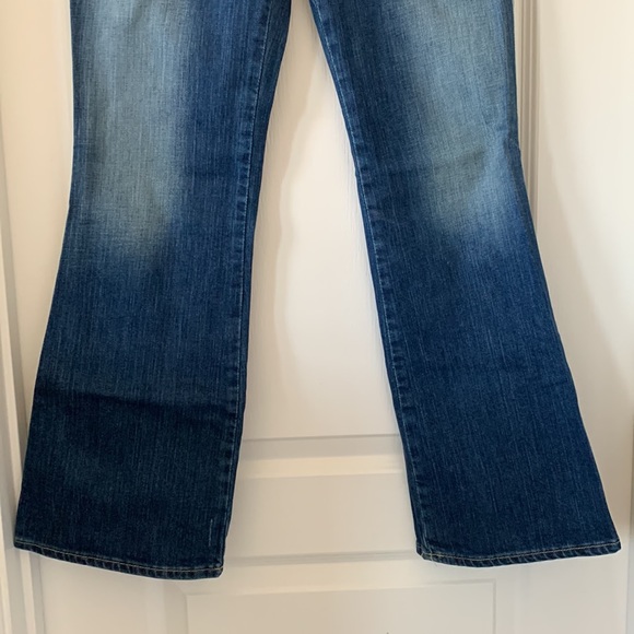 GAP Ultra Low Rise Bootcut Jeans Size 4 Ankle - Picture 4 of 15